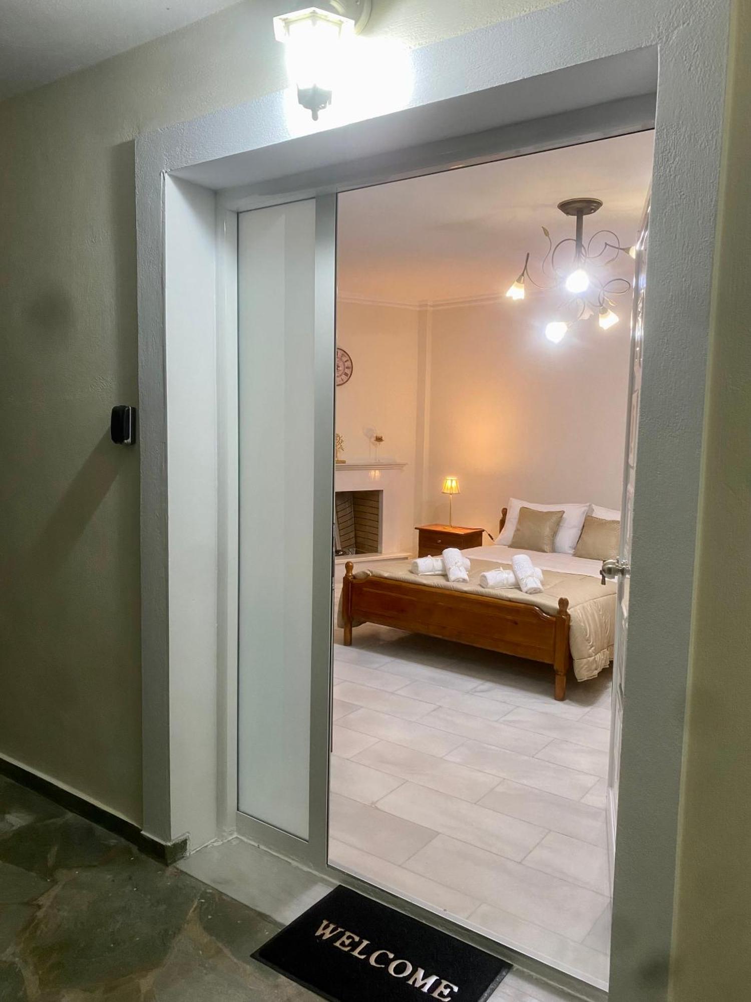 Nikos Apartment Spáta Eksteriør bilde